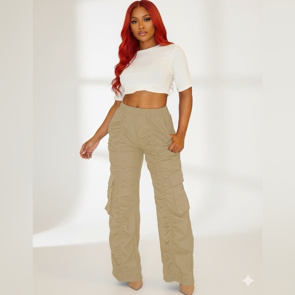 Silueta Impact Cargo Pants - Picture 3 of 16